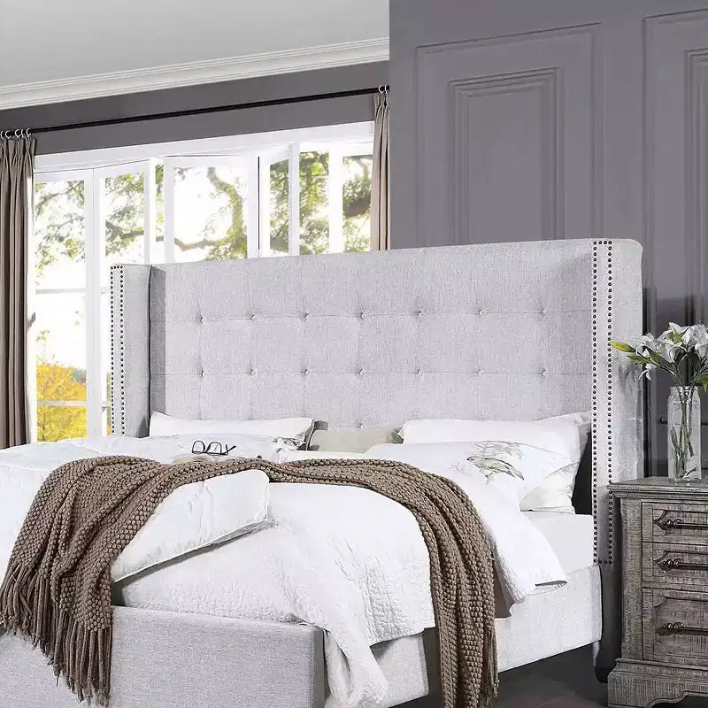 Cama Queen de piel sintética con diseño de cabecero con alas, 1 persona – Marrón