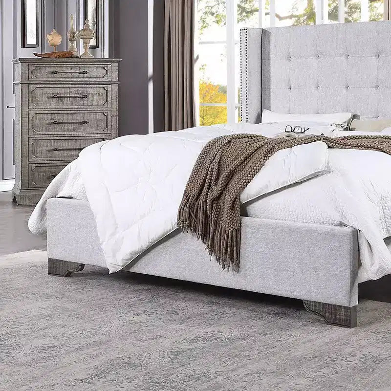Cama Queen de piel sintética con diseño de cabecero con alas, 1 persona – Marrón